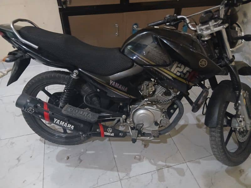 yamaha ybr125g good condition 5