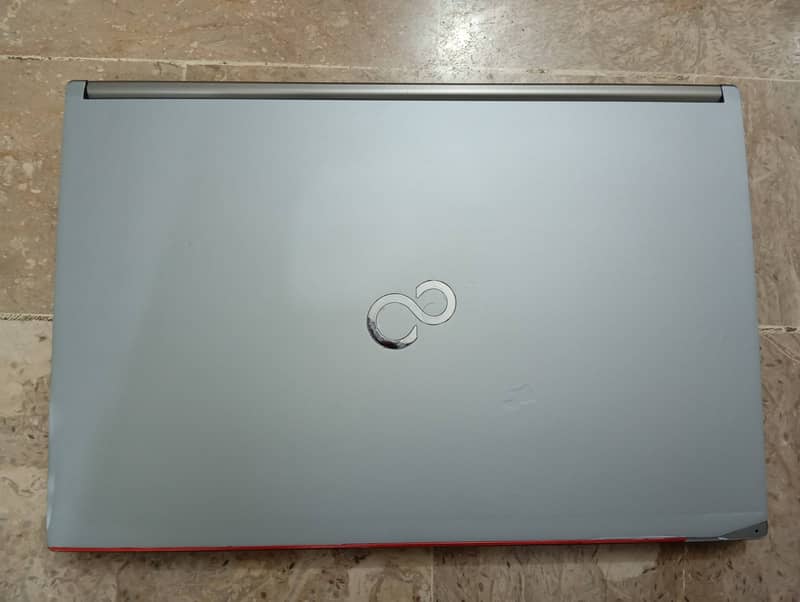 FUJITSU Lifebook,E-756/P core i5 (6th generation) 1