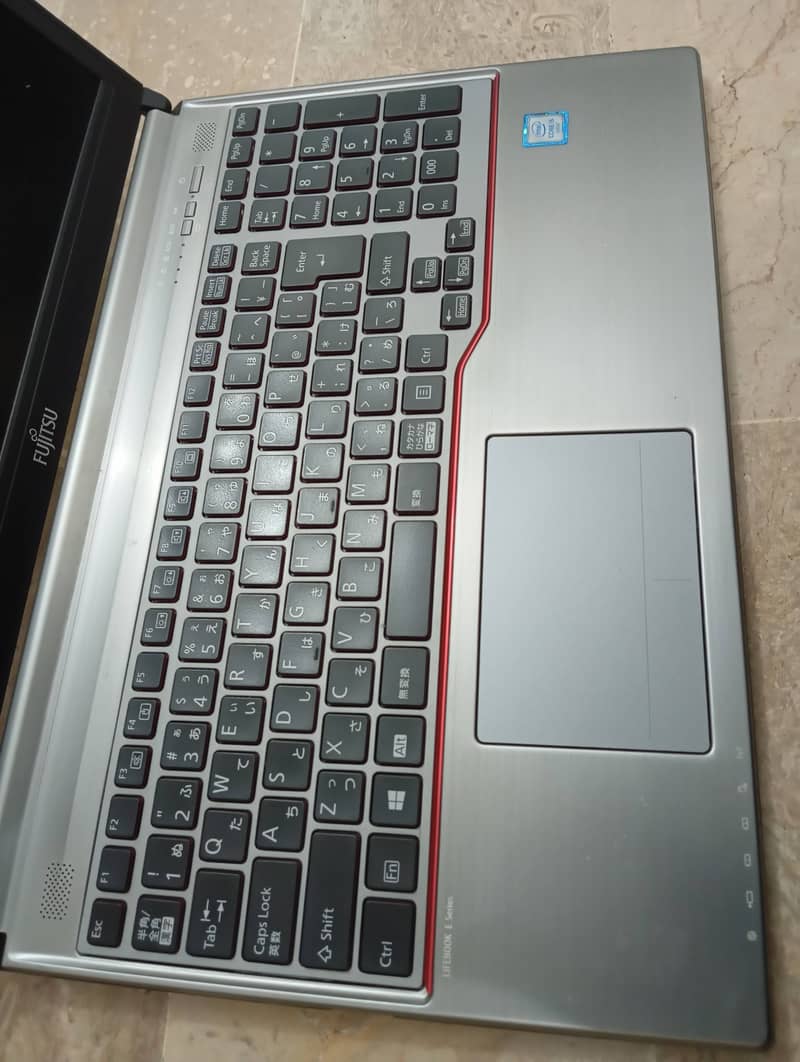 FUJITSU Lifebook,E-756/P core i5 (6th generation) 5