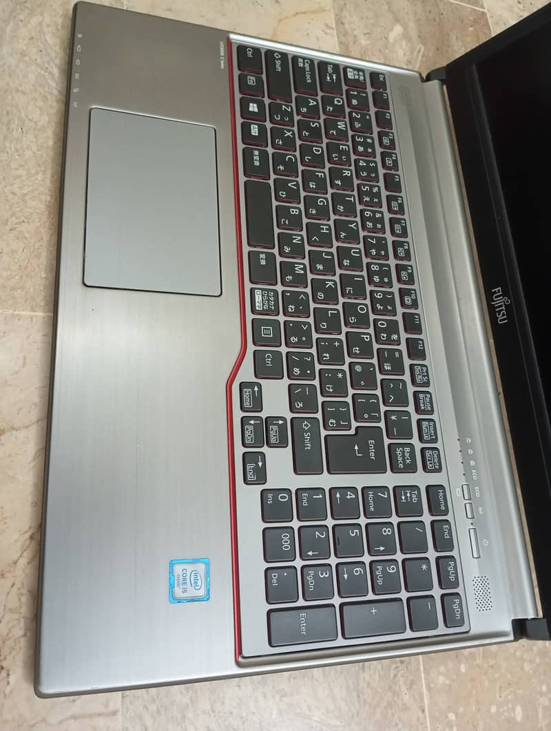 FUJITSU Lifebook,E-756/P core i5 (6th generation) 9