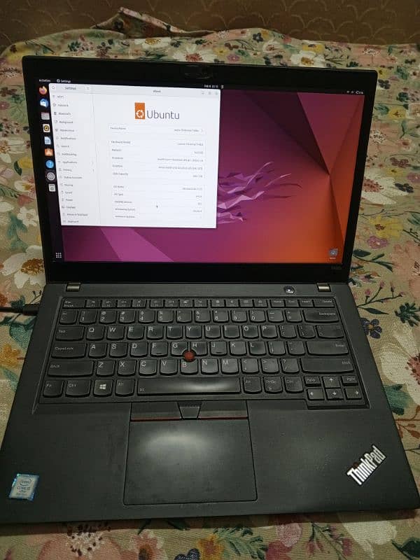 Lenovo Thinkpad core i5, 16 gb ram, 256 ssd with Graphic card 0