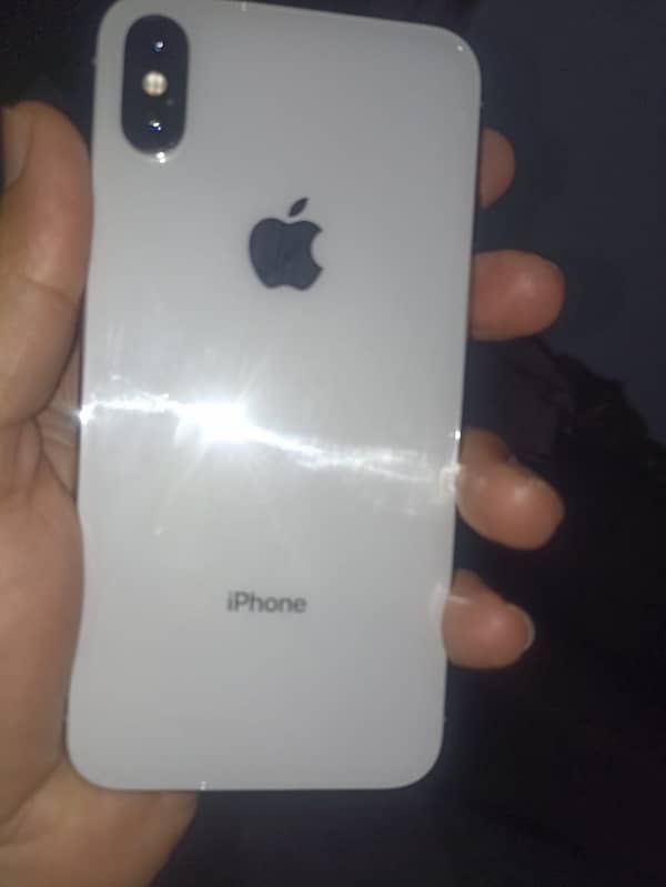 I phone x 64 gb 3