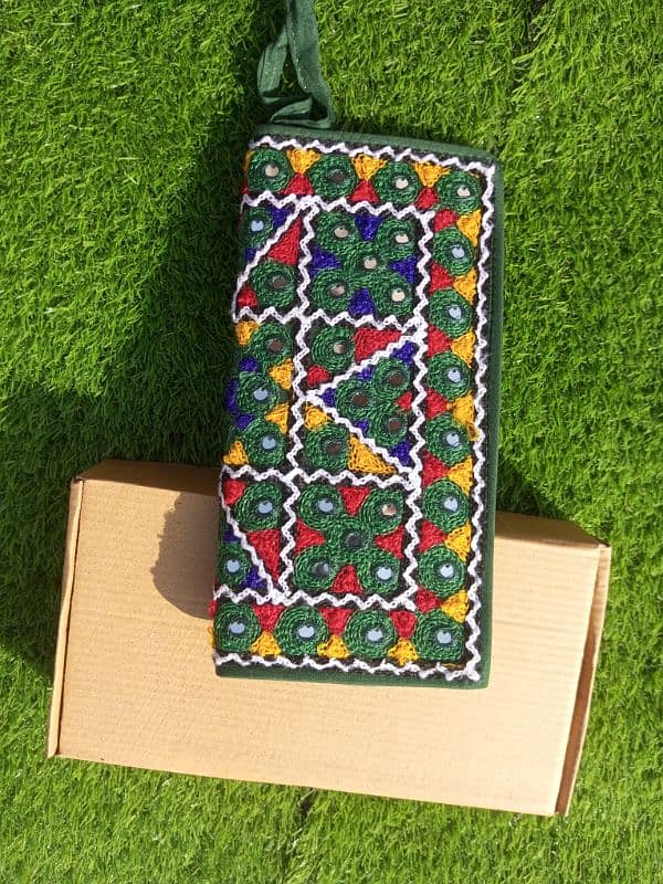 ladies handmade traditional clutch 4