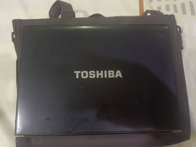 Toshiba laptop corei7 vpro 2