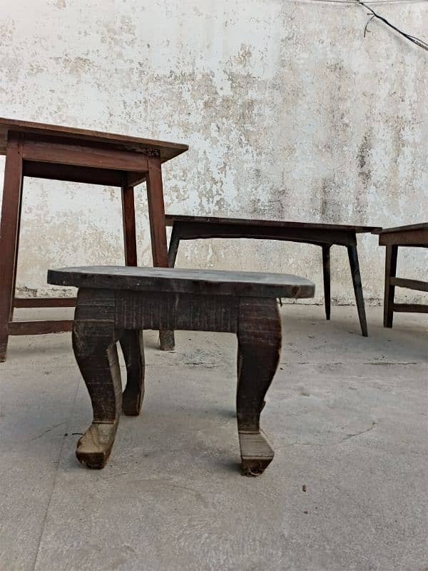 high quality tables for sale. . . contact on WhatsApp for more details 2