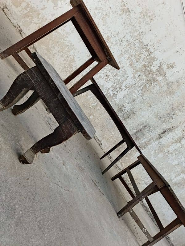 high quality tables for sale. . . contact on WhatsApp for more details 4