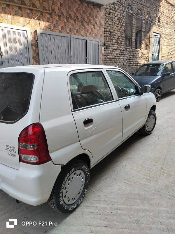 Suzuki Alto 2011 3