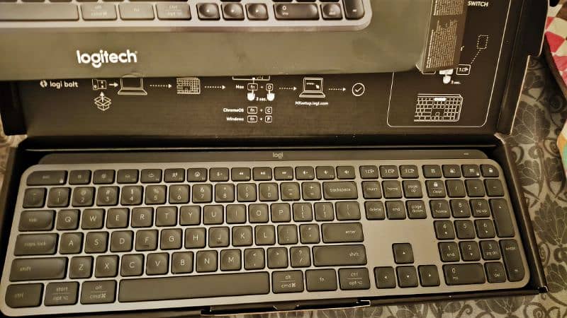 Logitech MX Keys S Advanced Keyboard - Barely Used 0