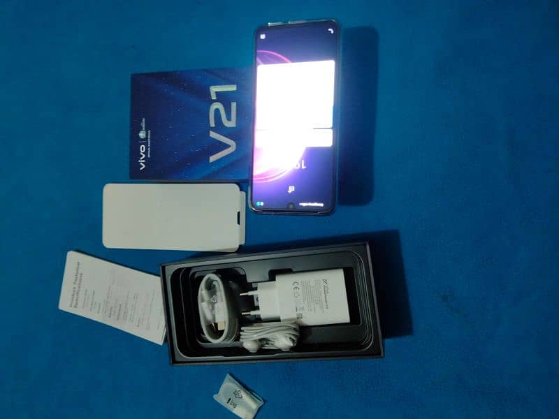 vivo v21 8 gb ram 128 gb memory 03231221638 0