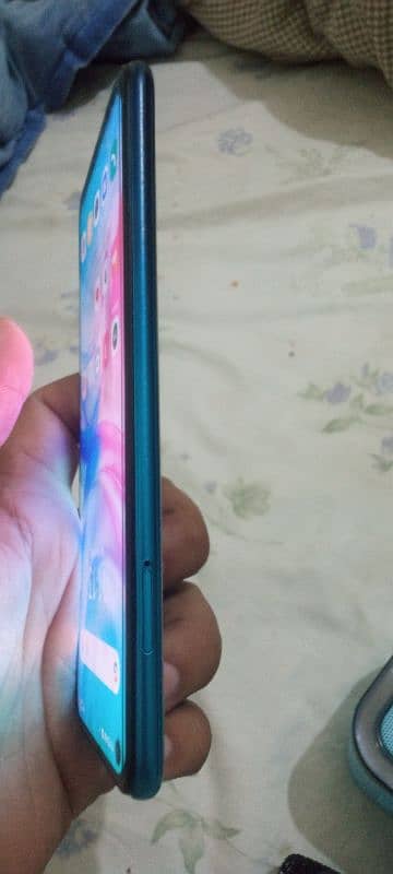 10/10 condition Infinix hot 10 4/64 all okay 1