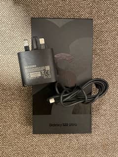 Samsung s22 ultra ka 100% original box cable charger hy