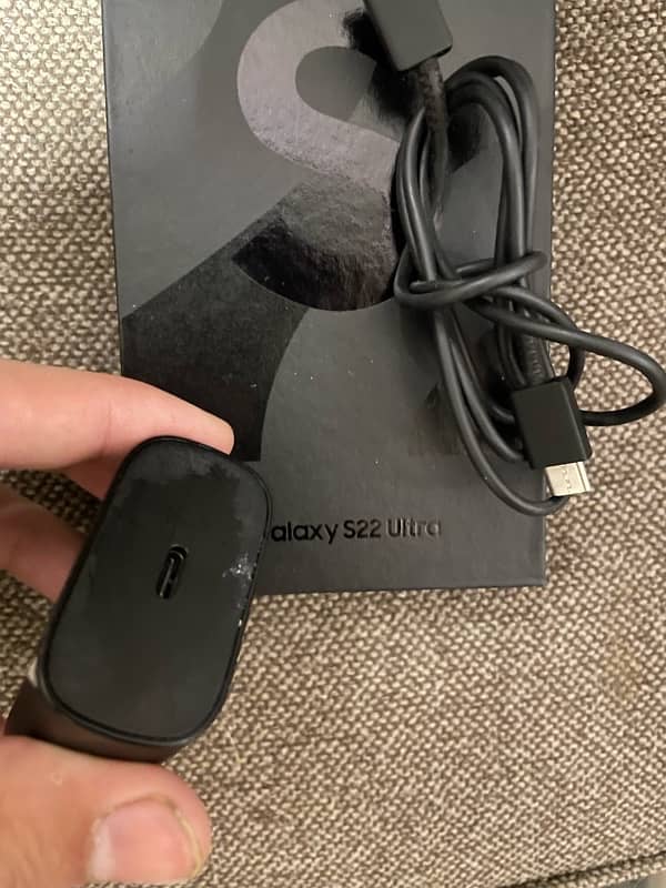 Samsung s22 ultra ka 100% original box cable charger hy 3