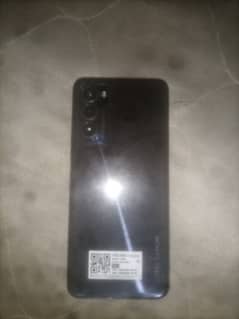 camon18t