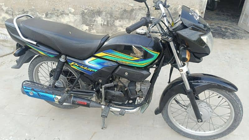 Honda pridor for sale in good condition 4