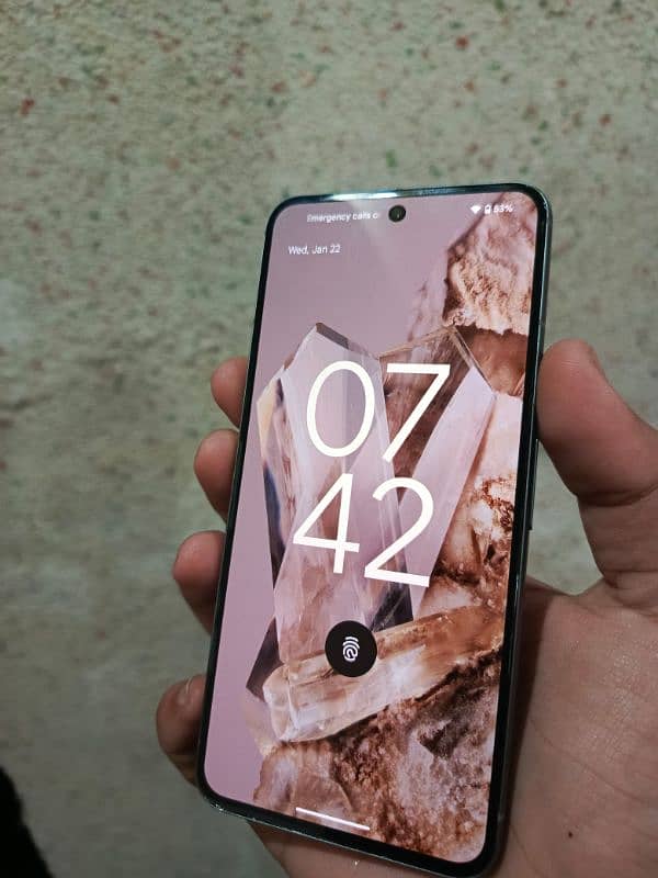 Google Pixel 8 2