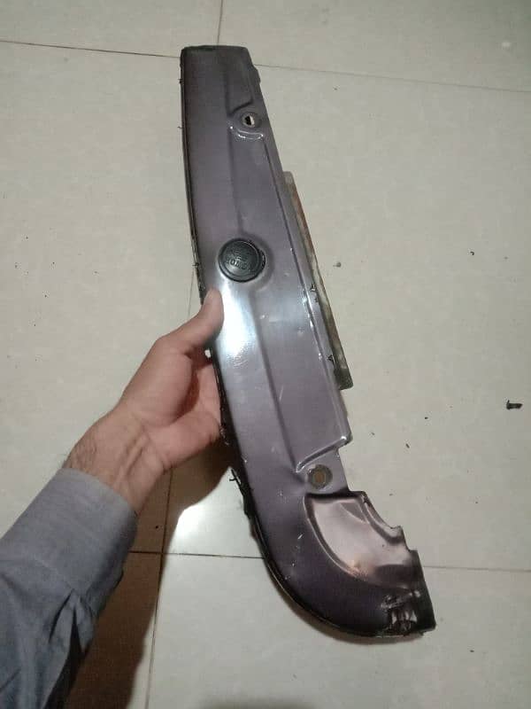 Honda 125 chain cover with lamination 5