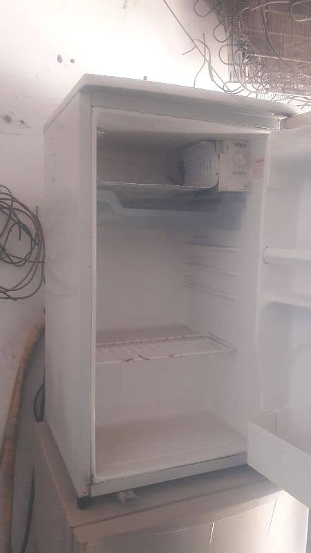 lg room fridge 2