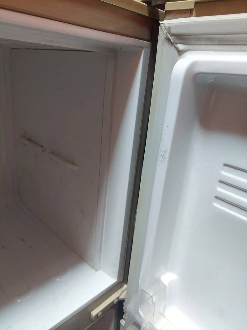 PEL Fridge for Sale in Excellent condition 3