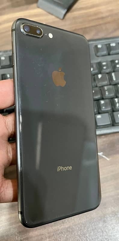 Iphone 8 plus 64 gb Non PTA water pack 1