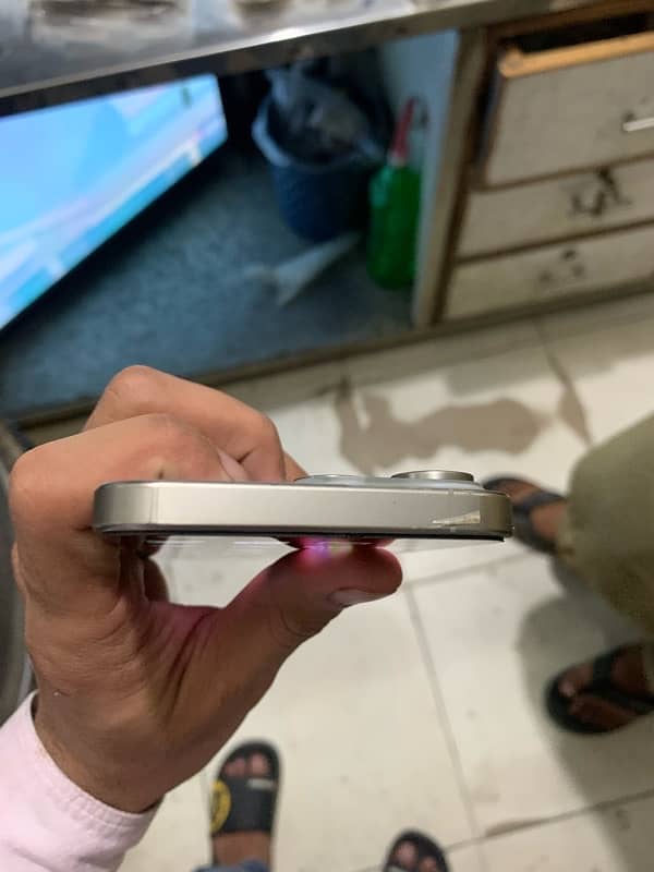 IPhone 15 Pro Max HK Model Pta 6