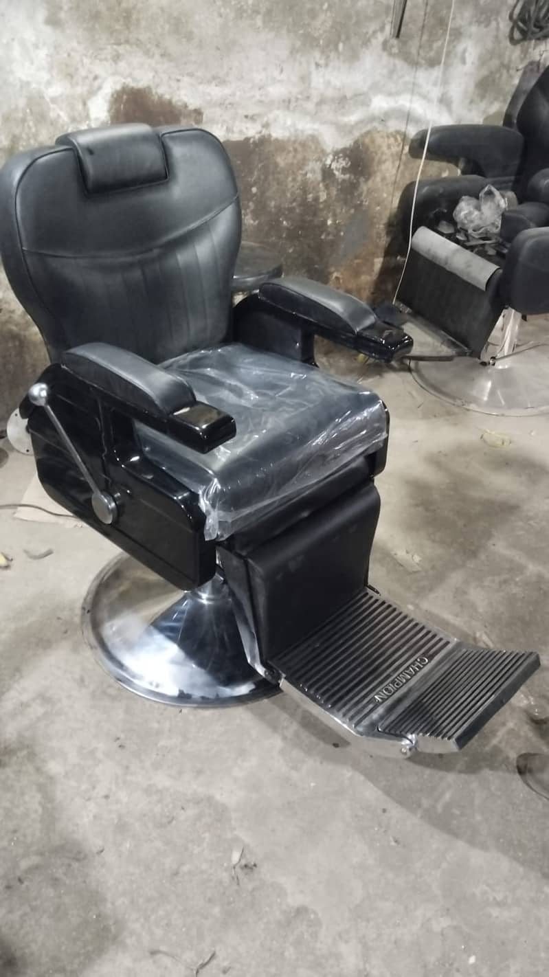 salon chair , saloon chair , hydraulic chair , facial bed ,nailstatio 1