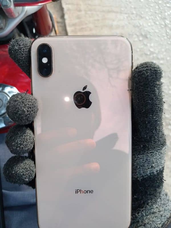 Iphon xs max jv  condition 10/8 health 79 2