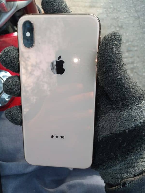 Iphon xs max jv  condition 10/8 health 79 3