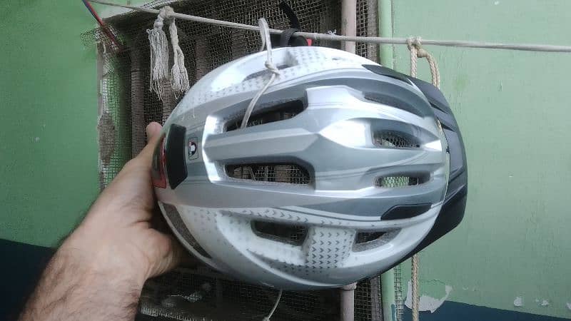 bicycle + helmet 11