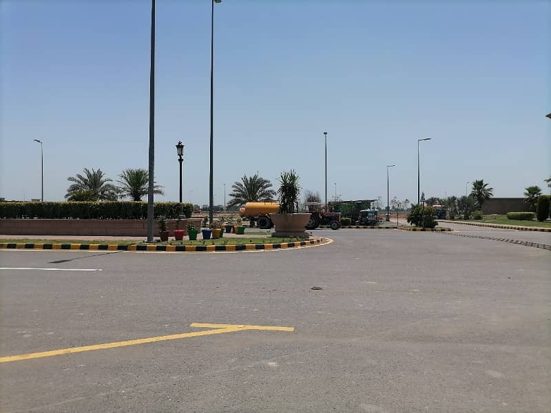 Reasonably-Priced Prime Location 5 Marla Residential Plot In Citi Housing Phase 2 - Block E, Faisalabad Is Available As Of Now 3