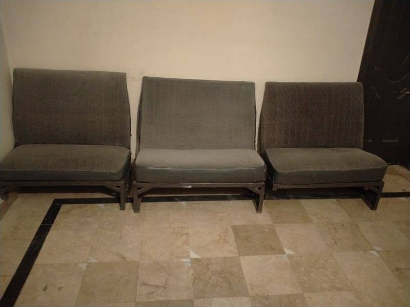 Hiace and suzuki bolan seats 0