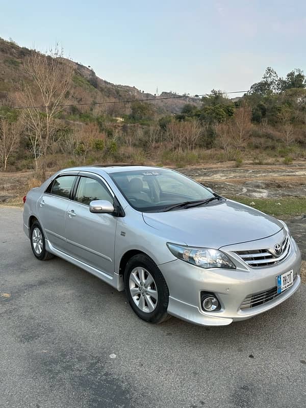 Toyota Corolla Altis 2011 1