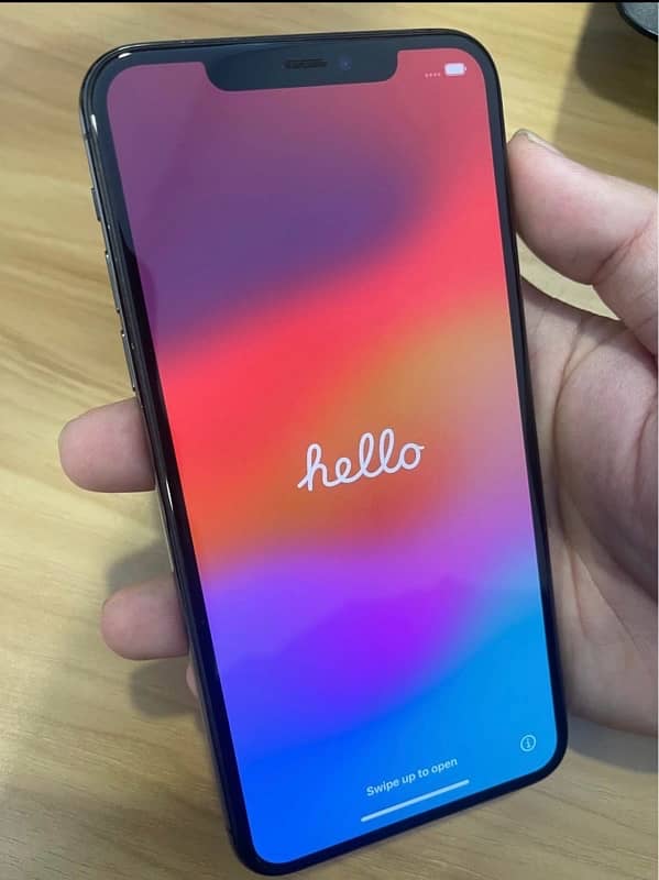 iPhone 11 Pro Max Factory Unlock 64 Gb grey non pta 3