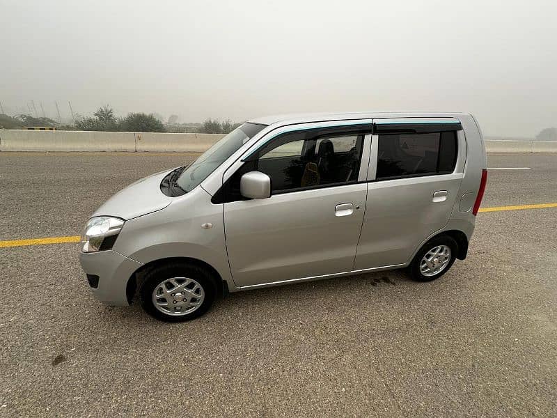 Suzuki Wagon R 2022 2