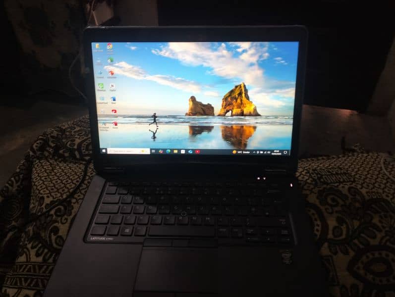 dell e7450 i7 5th generation 8gb ram 256 gb ssd 16