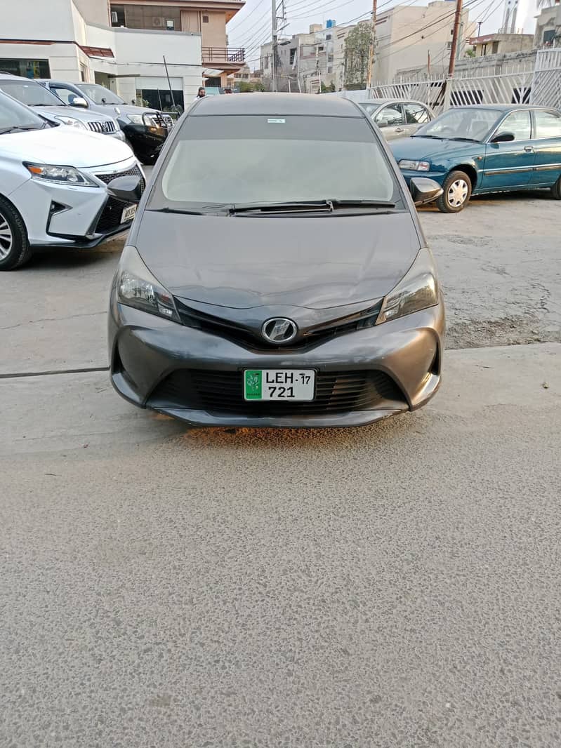 Toyota Vitz 2013 0