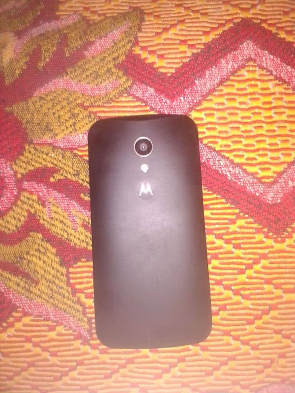 moto x 2an generation sealed mobile hai pta approved  1GB 8gb 0