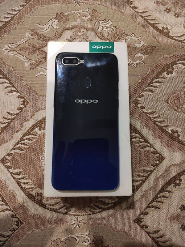 oppo f9 6/64 with box 0