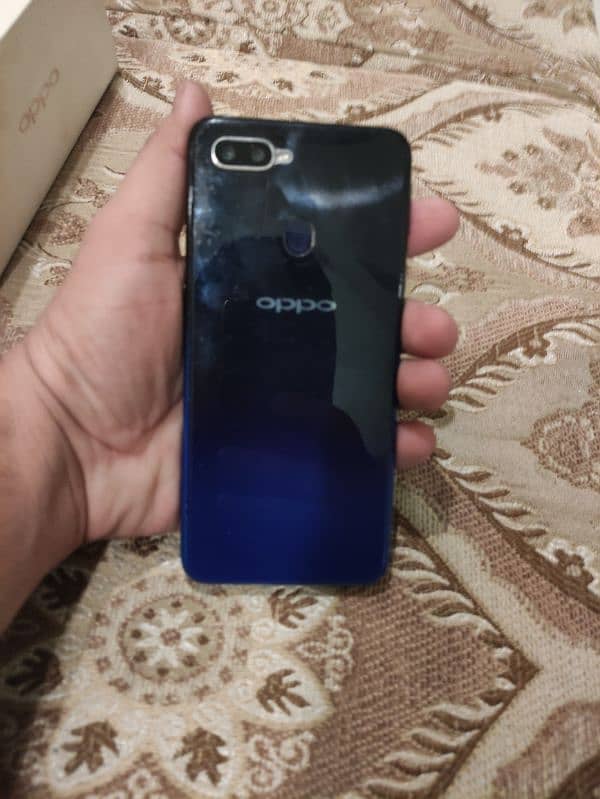 oppo f9 6/64 with box 1