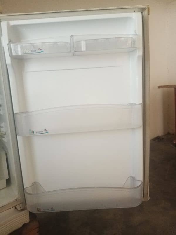 PEL Refrigerator 3