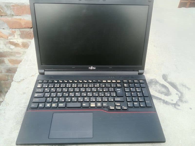 Fujitsu Life book A 573 g 0