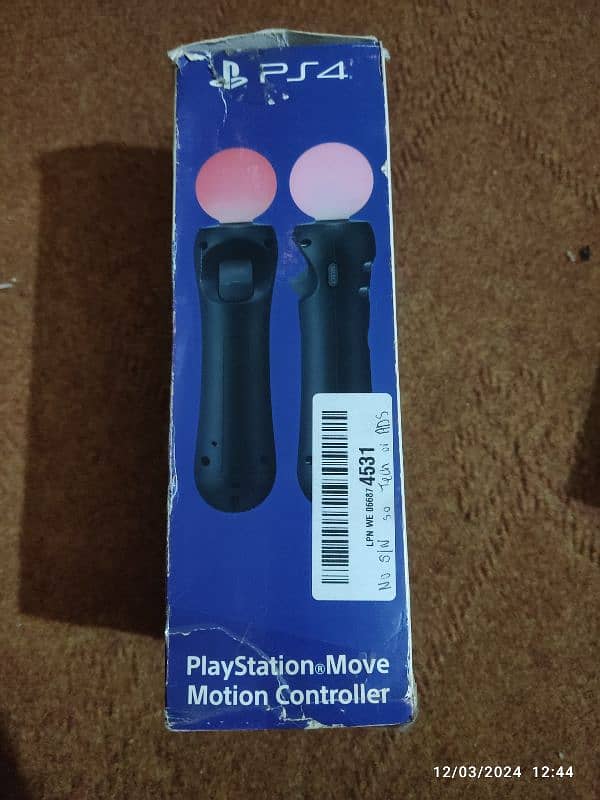 Playstation 4 Move Motion Controllers Twin Pack 1