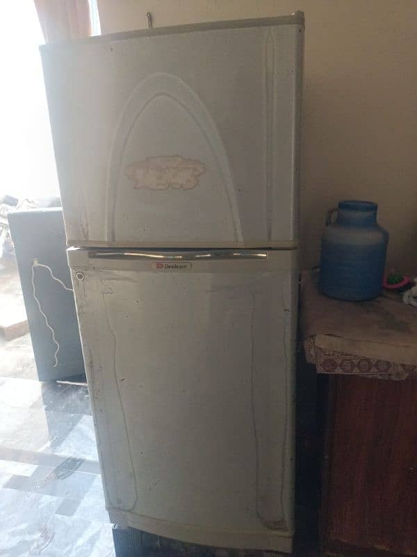 Dawlance fridge model 9170wD 1