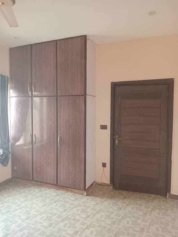 ROOM NEAR UCP AND EMPORIUM MALL 1