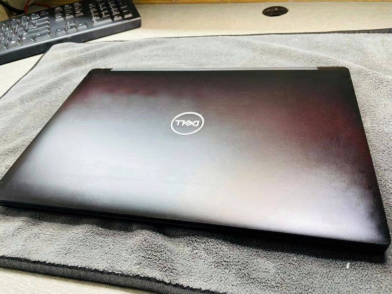 Dell Latitude 7490 i5 8th Gen. 3