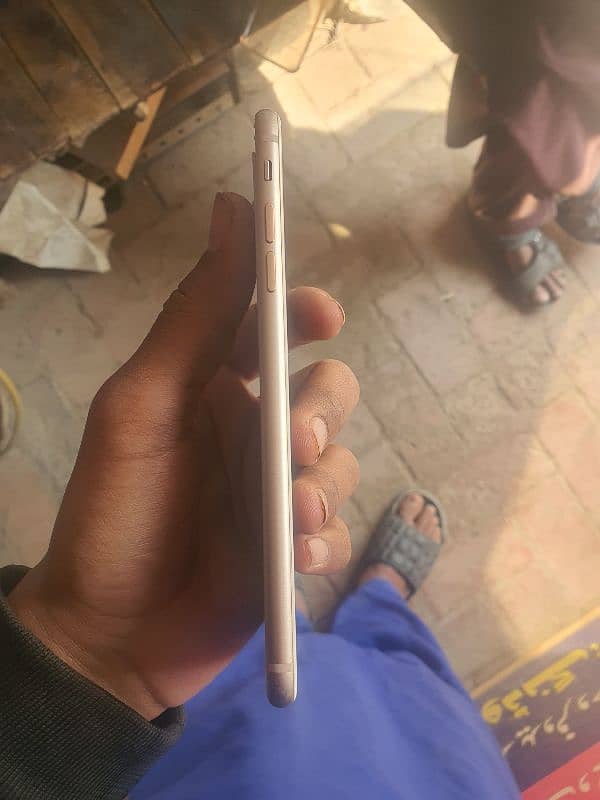 iPhone 8plus non pta for sell 2