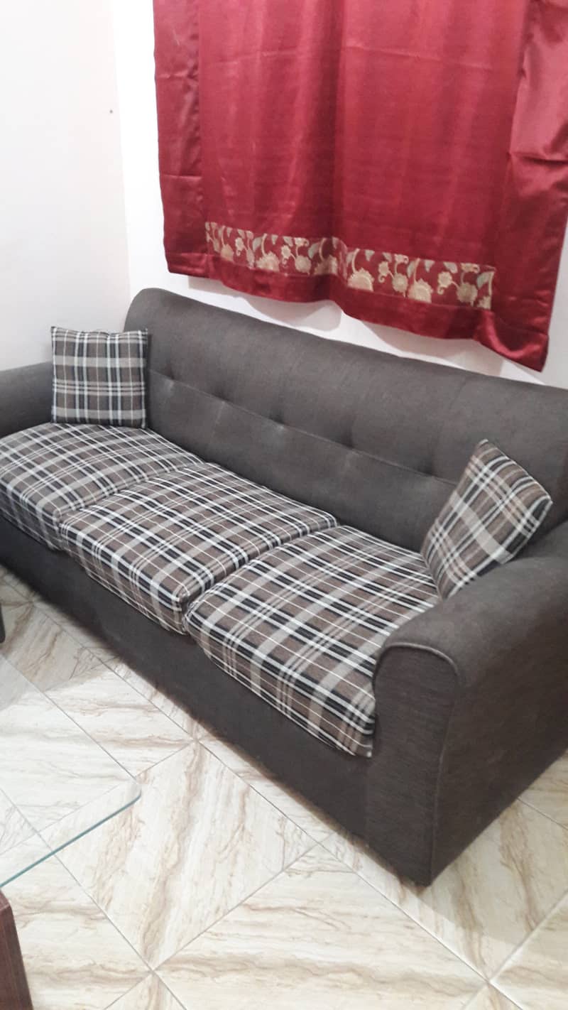 Sofa Set 5Seater 4