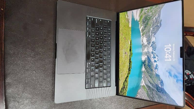 Macbook pro 16 M3 pro 18GB RAM 512GB SSD (2023) 2