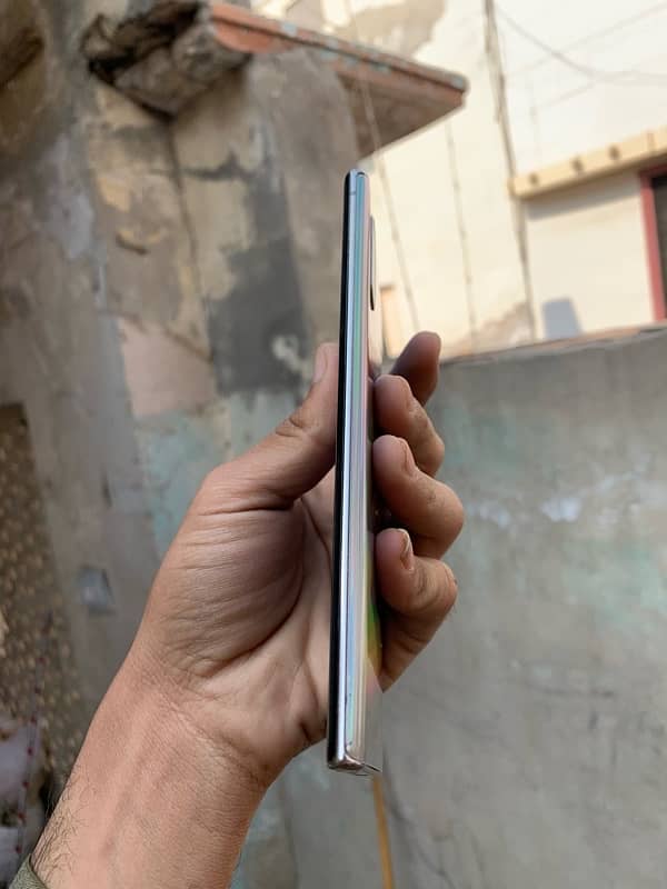 Samsung note 10 plus F model  12gb ram 256 memory 6