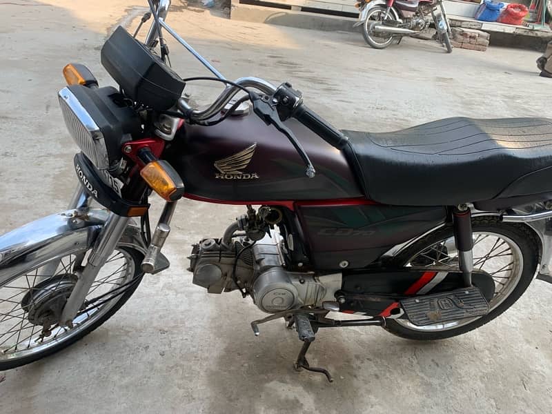 Honda CD70 for sale 6