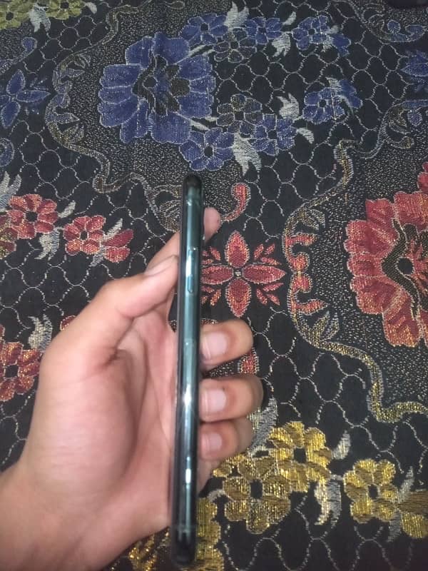 apple iphone 11 pro non pta jv 4